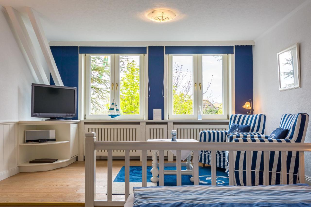 Inselhotel Arfsten Wyk auf Föhr Eksteriør billede